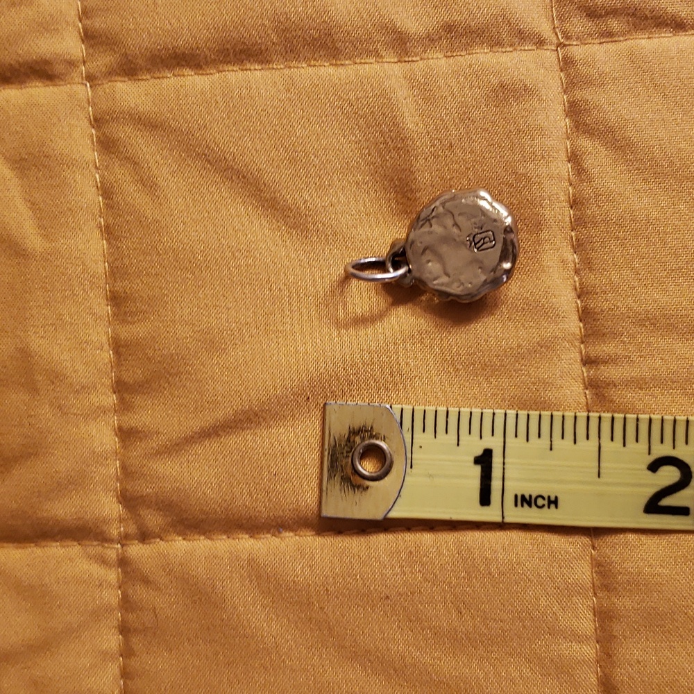 Waxing Poetic Silver Initial Pendant - Picture 2 of 2